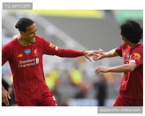 强强对话一打就崩？利物浦表面硬气，实则稳不住了